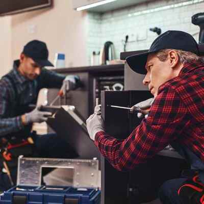 Oprava umývačiek riadu Bratislava: čo robiť, keď sa spotrebič pokazí